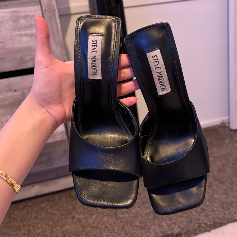 Steve Madden black block heels
